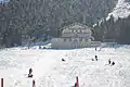 Piste de luge au Mont-Serein et chalet Liotard.