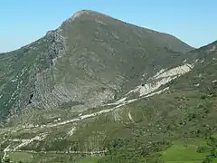 Montagne de Beynes, vue du Poil.