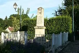 Le monument aux morts.