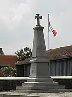 Monument aux morts« Monument aux morts de Montanel », sur Wikimanche