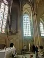 Abside, côté sud : vue dans la chapelle de la Vierge.