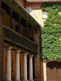 Galerie du collège de Navarre, no 12 rue Armand-Cambon