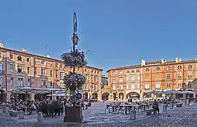 Place Nationale à Montauban.