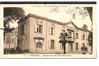 Façade de la maison de repos des Missions étrangères de Paris vers 1920