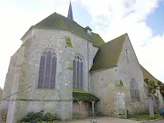 L'église Notre-Dame-et-Saint-Blaisevue de l'est.