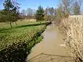 Après la station des Lorrains, une zone inondable à sa confluence avec le Loing