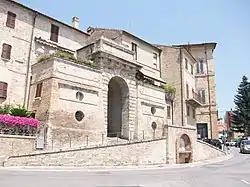 Porte dela Via della Purità