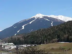 Vue du monte Elmo depuis Dobbiaco.