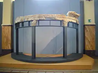 Reconstruction du périrrhanteion.