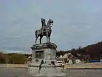 Statue équestre de Napoléon (Montereau-Fault-Yonne)
