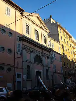 Façade de l'église en 2008.