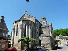 Le chevet de l'église Saint-Pierre-ès-Liens.