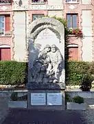 Monument aux morts.