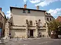 Côté donnant sur la place de la Comédie