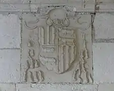 Galerie sud, armoiries du cardinal Pierre de Foix.