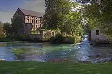 Un ancien moulin à Montreuil.