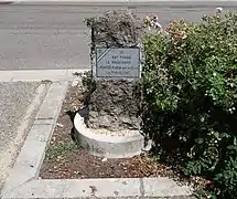 Monument boulevard Laregnère en hommage au maquisard André Lavaud, tué en 1944.