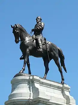 Monument à Robert Lee (1890), Richmond, rond-point de Monument Avenue.