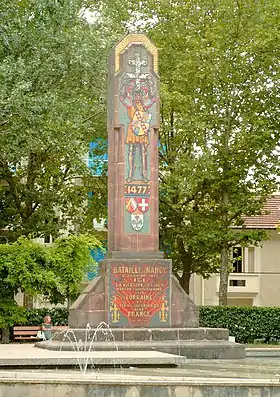 Monument commémoratif de la bataille de Nancy (1928), Nancy, place de la Croix-de-Bourgogne.