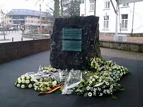 Le mémorial aux victimes.