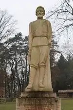 Statue du commandant Jean-Baptiste Marchand