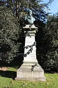 Monument à Henri Murger (1895), Paris, jardin du Luxembourg.