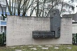 Monument à Edgar Quinet à Bourg-en-Bresse par Marcel Mayer.