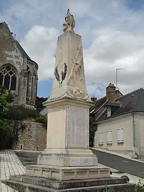 Monument aux morts de Reugny (Indre-et-Loire).