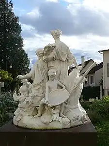 Monument aux Vilmorin (1908) (restauré en 2015, vue de dos), Verrières-le-Buisson, place Charles-de-Gaulle.