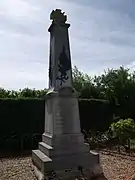 Le monument aux morts.