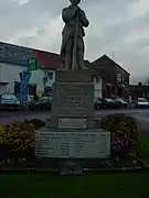 Monument aux morts (face principale).