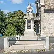 Le monument aux morts.