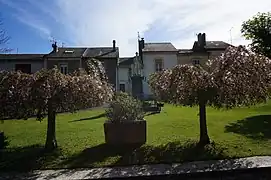 Le monument aux morts.