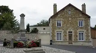 Le monument aux morts