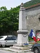 Monument aux morts d'Eygalayes (Première Guerre mondiale) : Le droit prime la force.