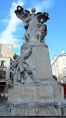 Monument aux morts (1922), Montrouge.