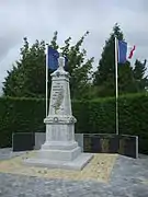 Monument aux morts en pierre de Soignies, après son déménagement en octobre 2013