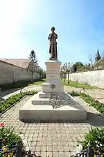 Le monument aux morts de Dommerville.