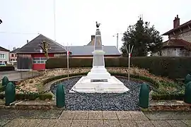 Monument aux morts.