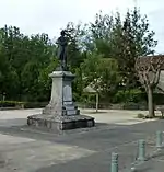 Monument aux morts de Labastide-du-Vert.