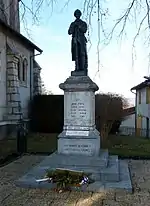Monument aux morts de Loures-Barousse