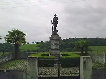 Au mépris du danger (d) (monuments aux morts)