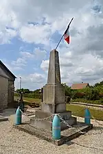 Le monument aux morts.