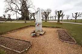 Monument aux morts.