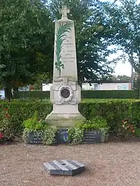 e monument aux morts.