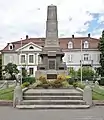 Le monument aux morts de toutes les guerres.