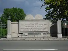 Monument aux morts du cimetière juif de Belfort.