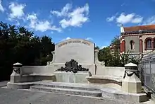 Emplacement du monument aux morts depuis octobre 2017.