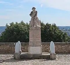 Monument aux morts du 8e régiment du génie.