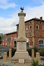 Le monument aux morts.